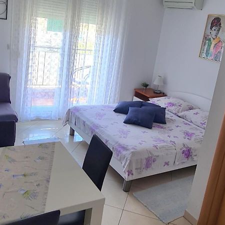 Apartman Scotti Kastela Ngoại thất bức ảnh