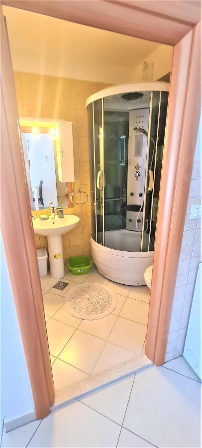 Apartman Scotti Kastela Ngoại thất bức ảnh