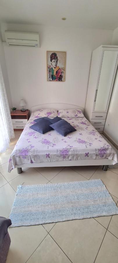 Apartman Scotti Kastela Ngoại thất bức ảnh